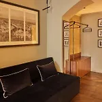 Living 4* Milánó