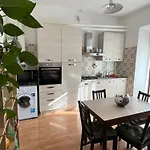 Gasthuis Molis's House