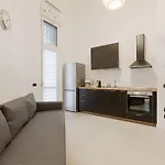 Apartment Guesthost - Cozy Corner With Balcony And Private Garage!