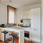 Il Comfort Dello Spazio, In Un Bilocale 밀라노
