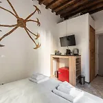 아파트 Room/suite Garibaldi40