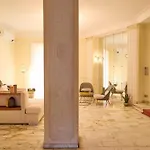 Retreats Porta Romana Apartament *