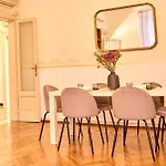 Apartament Retreats Porta Romana *