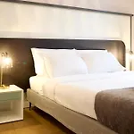 Retreats Porta Romana Apartament