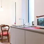 דירה Elegant In Repubblica Brera מילאנו