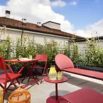 Indigo - Corso Monforte By Ihg 4* Milan