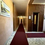Amazing Flat With Terrace * Milán