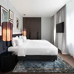 Hotell Radisson Collection Hotel, Santa Sofia 5*