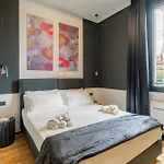 Palazzo Quantum 1 * Mediolan