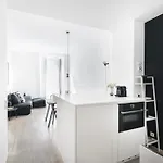 Easylife - - Corso Garibaldi 44 - Brera
