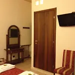 Couette-café Sicilia 3*