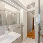 Luxury Skyview - Citylife - Mico アパート