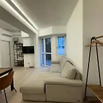 Modern - Walking Distance To Station Milán