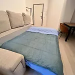 Modern - Walking Distance To Station Apartamento