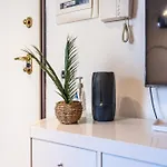 Daire Daniele Flat - Free Wi-fi & M4 Metro *