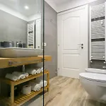 Milanofierapartments Duplex アパート