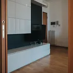 Tolstoi Apartamento Milão