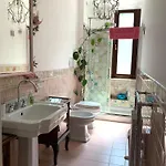 Isola_m.gioia 32 Apartman *