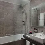 Hotel Nh Collection Life 4*