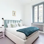 Apartment Stylish Industrial Flat Mailand