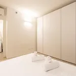 Elegante Bilocale Isola A - Mirable Pm * Mailand
