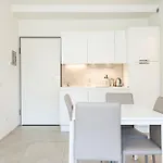 Apartment Elegante Bilocale Isola A - Mirable Pm