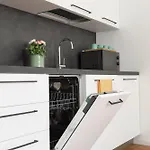 Niccolini Sarpi Food&design Modern In Chinatown Apartment Milan
