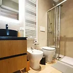 Yr Ticinese - Duomo In 10 Min By Tram Apartamento *