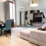 Apartment I Host - Bottego