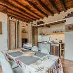 شقة Easytopstay - Porta Garibaldi Antique Charm ميلان
