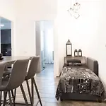 Moderno 아파트