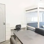 Moderno 아파트