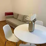 Spacious 2br 2ba Porta Venezia Walk To Fs * Μιλάνο