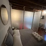 Antica Corte Navigli-darsena Milano