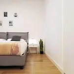 Comecasa Modern Terraced & Palestra