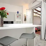 アパート Vivimihome - Zanella House