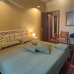 Apartment Periferia Chic *