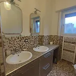 Periferia Chic Apartment Milan