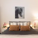Apartment Spiga Duplex Suites By Ricasoli Stays