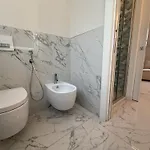 Sunny Design Penthouse 2br 2ba 8 Min To Duomo 밀라노