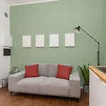 Bocconi District - Bocconi Navigli *