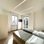 Parea House 1 Milánó