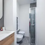 2 Min Metro - Modern Design In Porta Venezia
