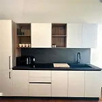 Elegante Bilocale- 1 Minuto Dalla Metro M2 Piola Apartment
