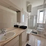 Apartment Elegante Bilocale- 1 Minuto Dalla Metro M2 Piola