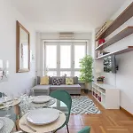 Skyline View Biancamano 1 Bdr With Balcony By Rentopolis