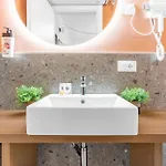 Torriani Foresteria Lombarda 5*
