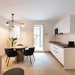 Relstay - De Angeli 4*