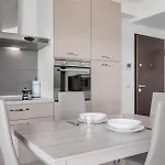 Apartment Monolocale Con Balcone Self Check In Sempione *