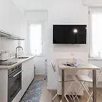 Διαμέρισμα Italianway Easy - Cambiasi 8